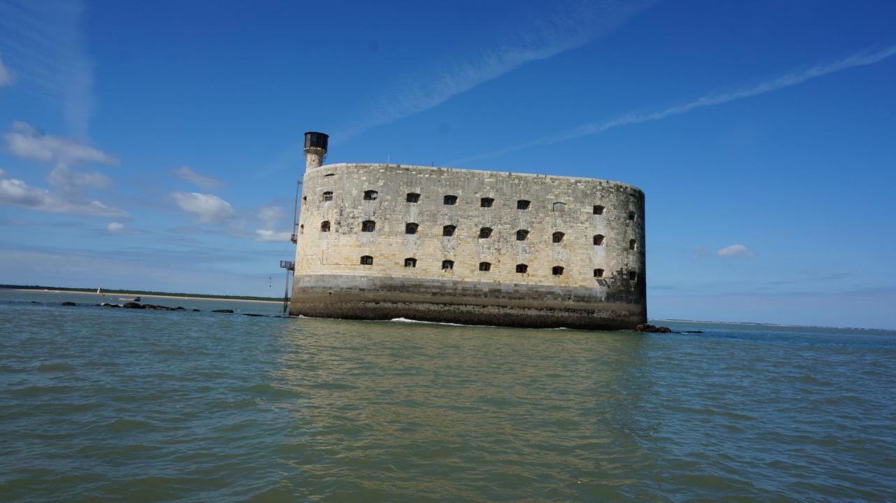 La Rochelle Sur L'Eau Hotel Exterior foto