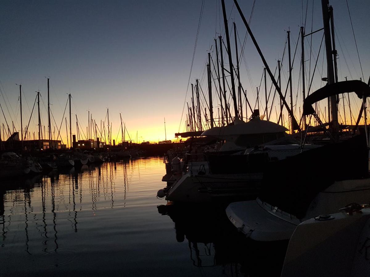 La Rochelle Sur L'Eau Hotel Exterior foto